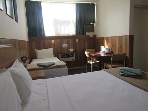 Twin City Motor Inn - Accommodation Daintree 30