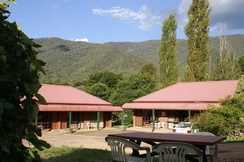 The Harrietville Snowline Hotel - Accommodation Daintree 17