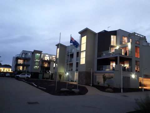 Apartments In Phillip Island Towers - Block C - Accommodation Daintree 15