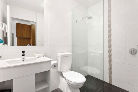 Quality Hotel Bayside Geelong - Accommodation Daintree 24