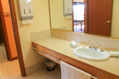 St Georges Motor Inn - Accommodation Daintree 23