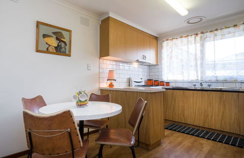 Uptown Frankston - Accommodation Daintree 8