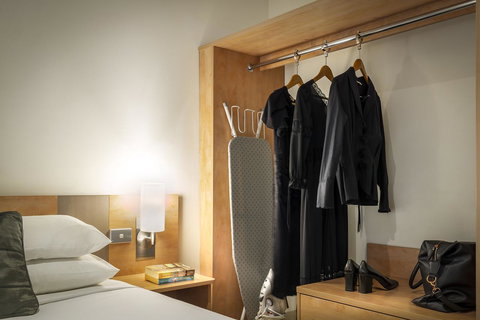 Ibis Melbourne Hotel And Apartments - Accommodation Daintree 33