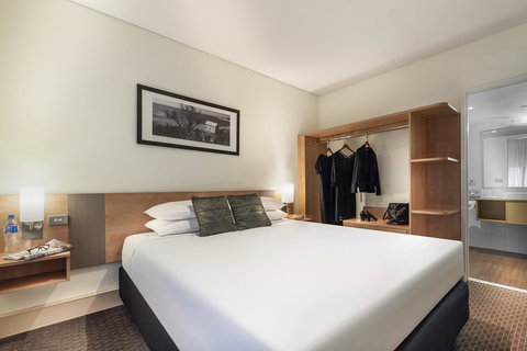 Ibis Melbourne Hotel And Apartments - Accommodation Daintree 17
