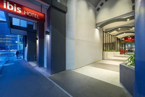 Ibis Melbourne Hotel And Apartments - Accommodation Daintree 3