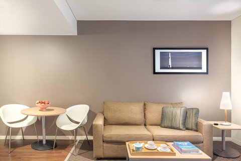 Ibis Melbourne Hotel And Apartments - Accommodation Daintree 16