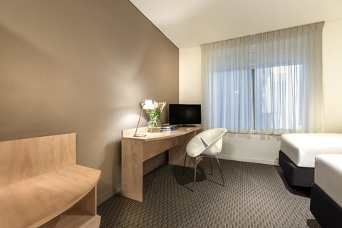 Ibis Melbourne Hotel And Apartments - Accommodation Daintree 9