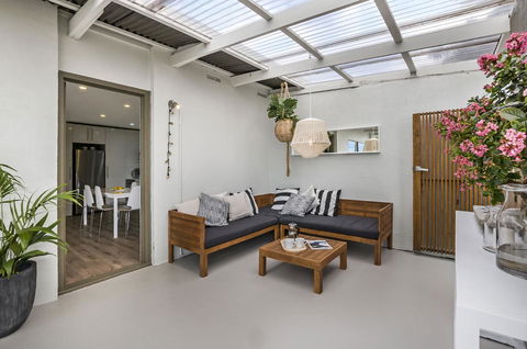 Portland Bay Apartments - Accommodation Daintree 7