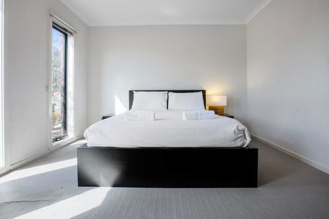 Holiday Rose - Accommodation Daintree 0