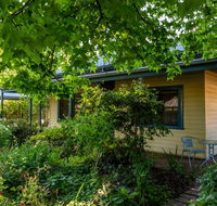 The Orchard House - Accommodation Daintree