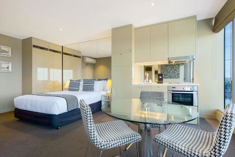 Novotel Melbourne Preston - Accommodation Daintree 3