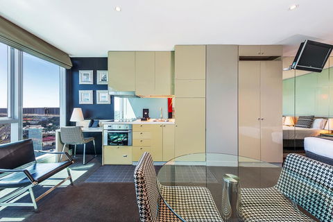 Novotel Melbourne Preston - Accommodation Daintree 26