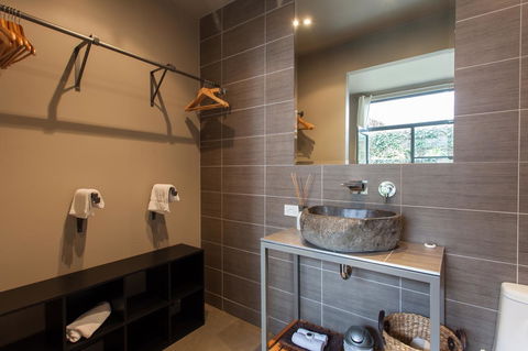 The Love Shack - Romantic Bungalow - Accommodation Daintree 7