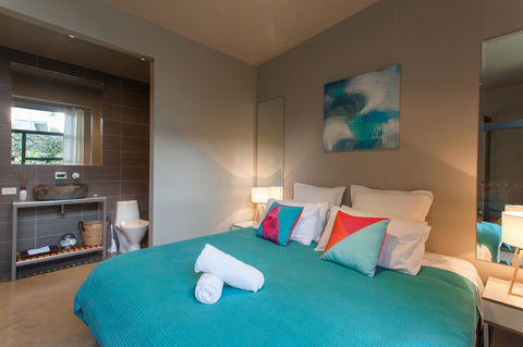 The Love Shack - Romantic Bungalow - Accommodation Daintree 10