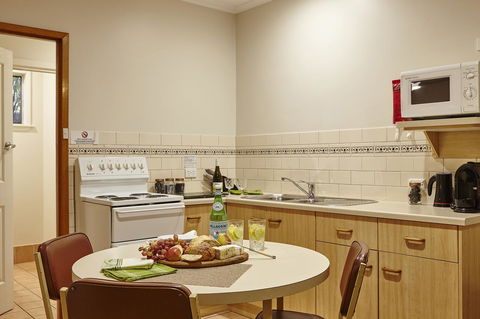 Goldfield Holiday Units - Accommodation Daintree 8