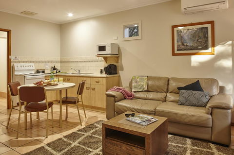 Goldfield Holiday Units - Accommodation Daintree 10