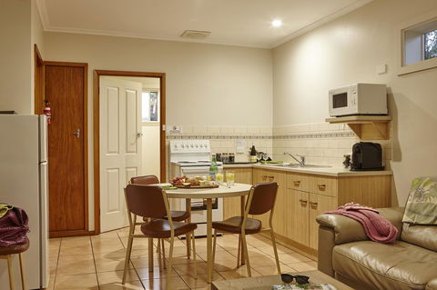 Goldfield Holiday Units - Accommodation Daintree 7