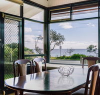 Beach Front Beauty - Ocean front views - Accommodation Daintree