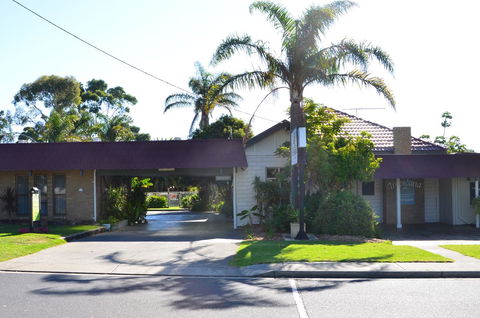 Tropicana Motor Inn - Accommodation Daintree 20