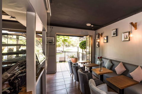 Comfort Hotel East Melbourne - Accommodation Daintree 3