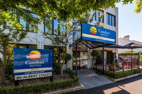 Comfort Hotel East Melbourne - Accommodation Daintree 0
