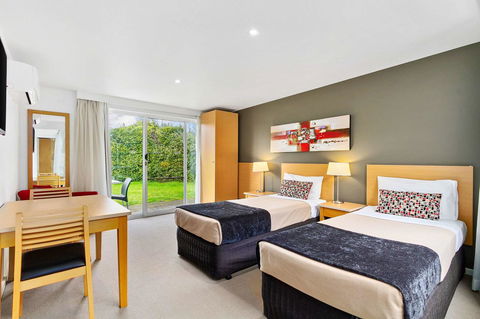 Quality Inn & Suites Traralgon - Accommodation Daintree 11