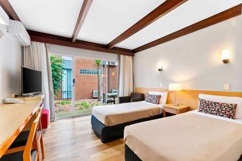 Quality Inn & Suites Traralgon - Accommodation Daintree 8