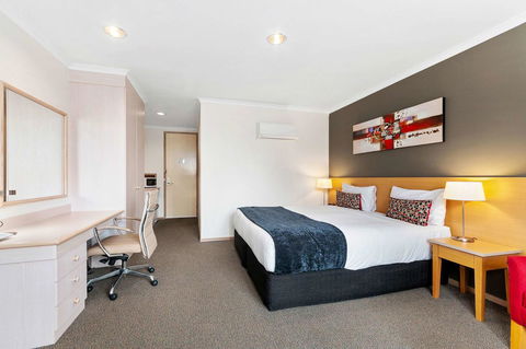 Quality Inn & Suites Traralgon - Accommodation Daintree 12