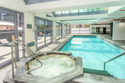 Paramount Apartments Melbourne - Accommodation Daintree 10