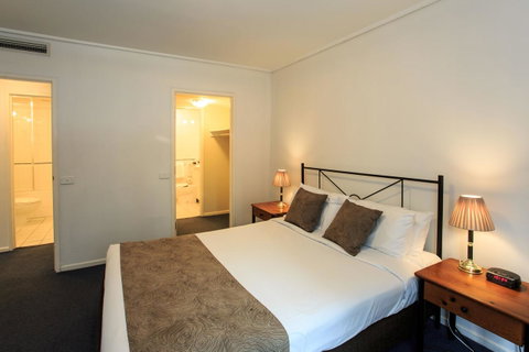 Paramount Apartments Melbourne - Accommodation Daintree 18