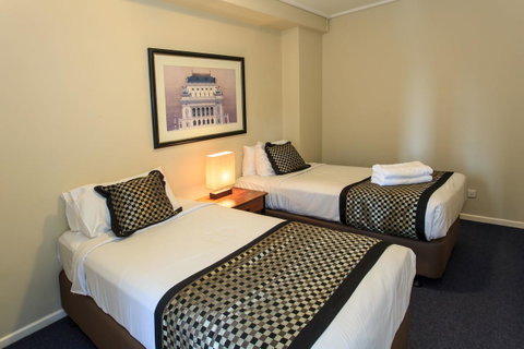 Paramount Apartments Melbourne - Accommodation Daintree 21