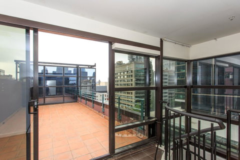 Paramount Apartments Melbourne - Accommodation Daintree 14