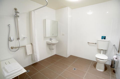 Quest Cheltenham - Accommodation Daintree 40