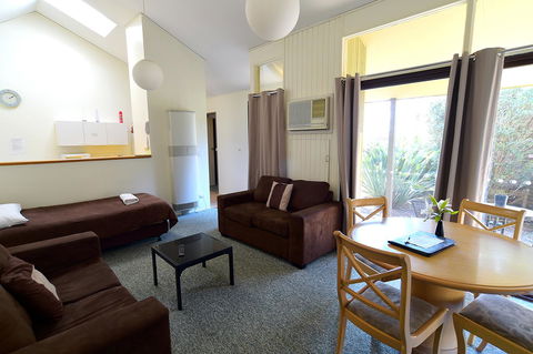 Executive Hideaway - Accommodation Daintree 24