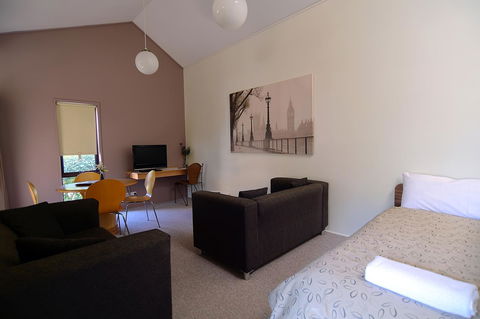Executive Hideaway - Accommodation Daintree 17