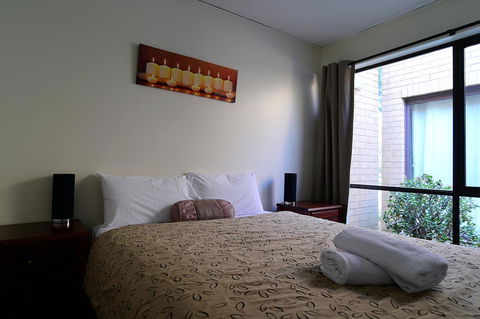 Executive Hideaway - Accommodation Daintree 13