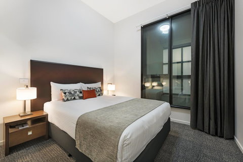 Melbourne CBD Central Apartment Hotel Official - Accommodation Daintree 13