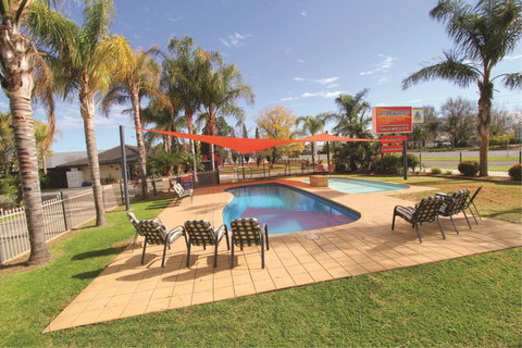 All Seasons Mildura Holiday Park - Accommodation Daintree 14