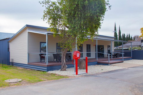 All Seasons Mildura Holiday Park - Accommodation Daintree 12