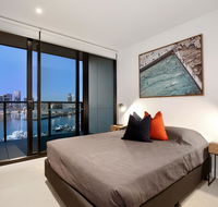 Orange Stay at Collins Wharf - Accommodation Daintree