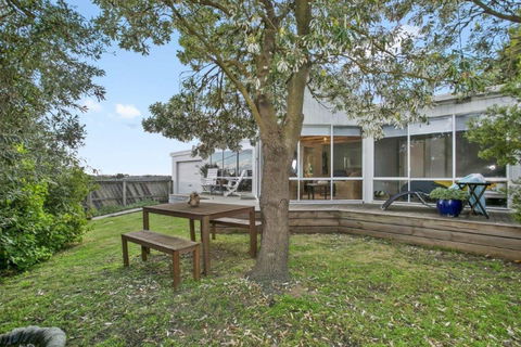 47 Baker Street - Accommodation Daintree 24