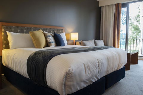 Yarra Valley Lodge - Accommodation Daintree 18