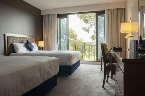 Yarra Valley Lodge - Accommodation Daintree 32