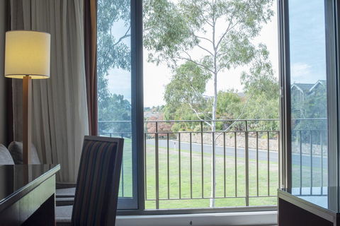 Yarra Valley Lodge - Accommodation Daintree 33