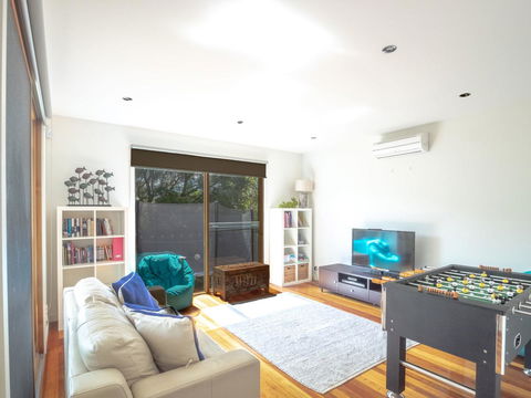 Blairgowrie Moonah Beach House: Walk To Beach - Accommodation Daintree 8