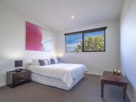 Blairgowrie Moonah Beach House: Walk To Beach - Accommodation Daintree 13