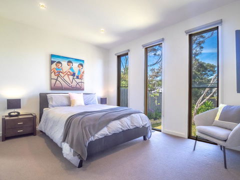 Blairgowrie Moonah Beach House: Walk To Beach - Accommodation Daintree 11