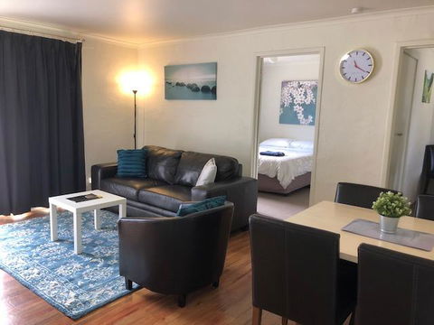 Willow Dene Holiday Apartments - Accommodation Daintree 0