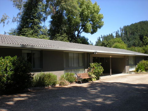 Willow Dene Holiday Apartments - Accommodation Daintree 16