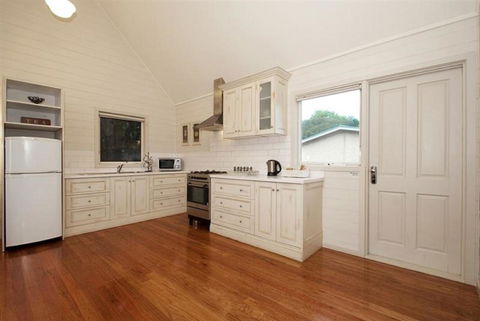 Two Truffles Cottages - Accommodation Daintree 6